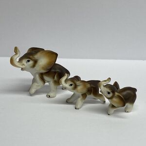 Lot of 3 Miniature Bone China Elephant Family Figurines Mama & Babies Vtg